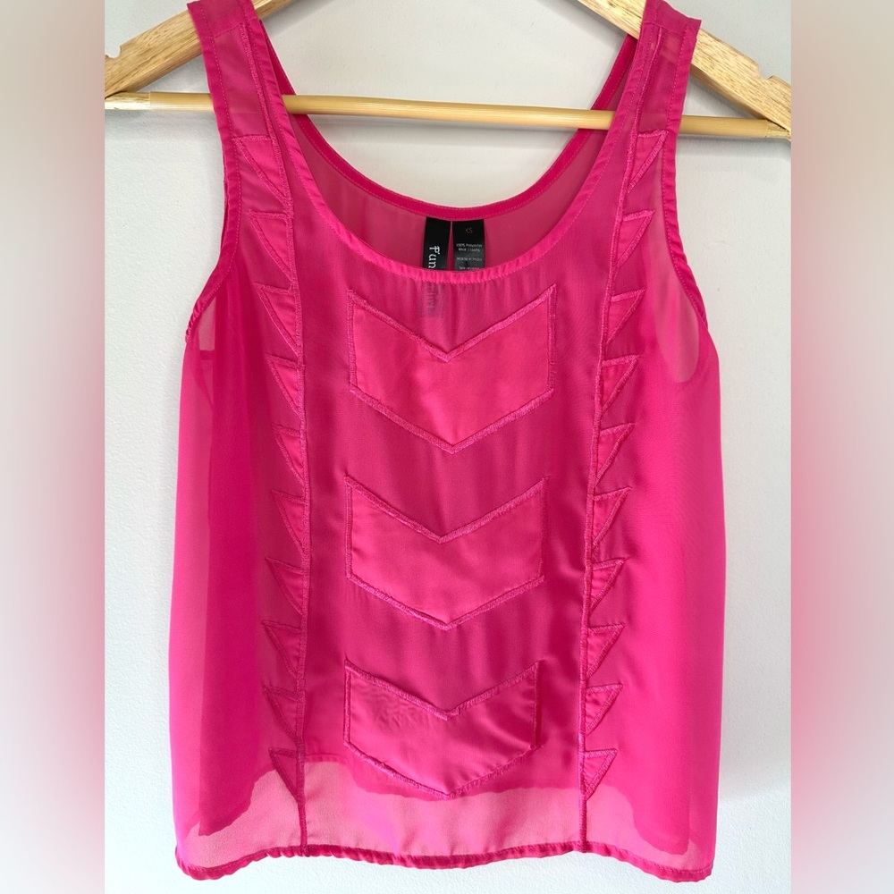Women’s XS Sheer Pink Tank